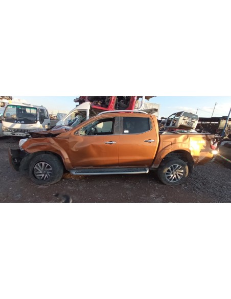 NISSAN NP300 2018%separator% %shop-name%