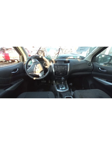 NISSAN NP300 2018%separator% %shop-name%