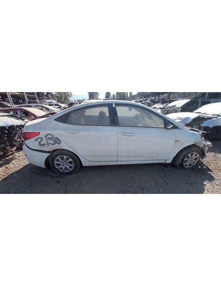 HYUNDAI ACCENT RB 2014%separator% %shop-name%