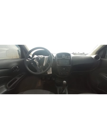 NISSAN VERSA 2019%separator% %shop-name%