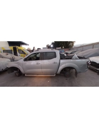 NISSAN NP300 2018%separator% %shop-name%