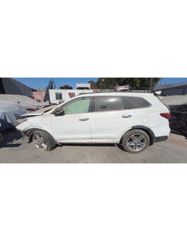 HYUNDAI GRAND SANTA FE 2017%separator% %shop-name%