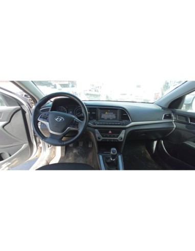 HYUNDAI ELANTRA 2018%separator% %shop-name%