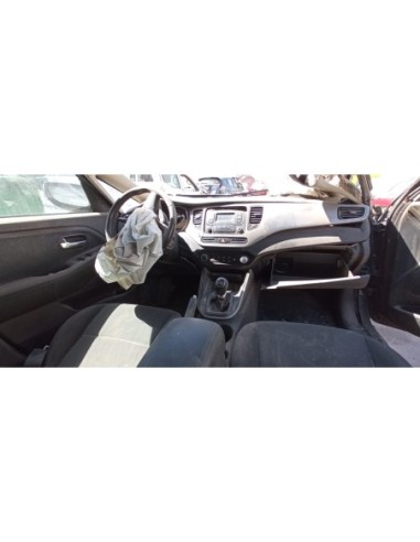 KIA CARENS 2016%separator% %shop-name%